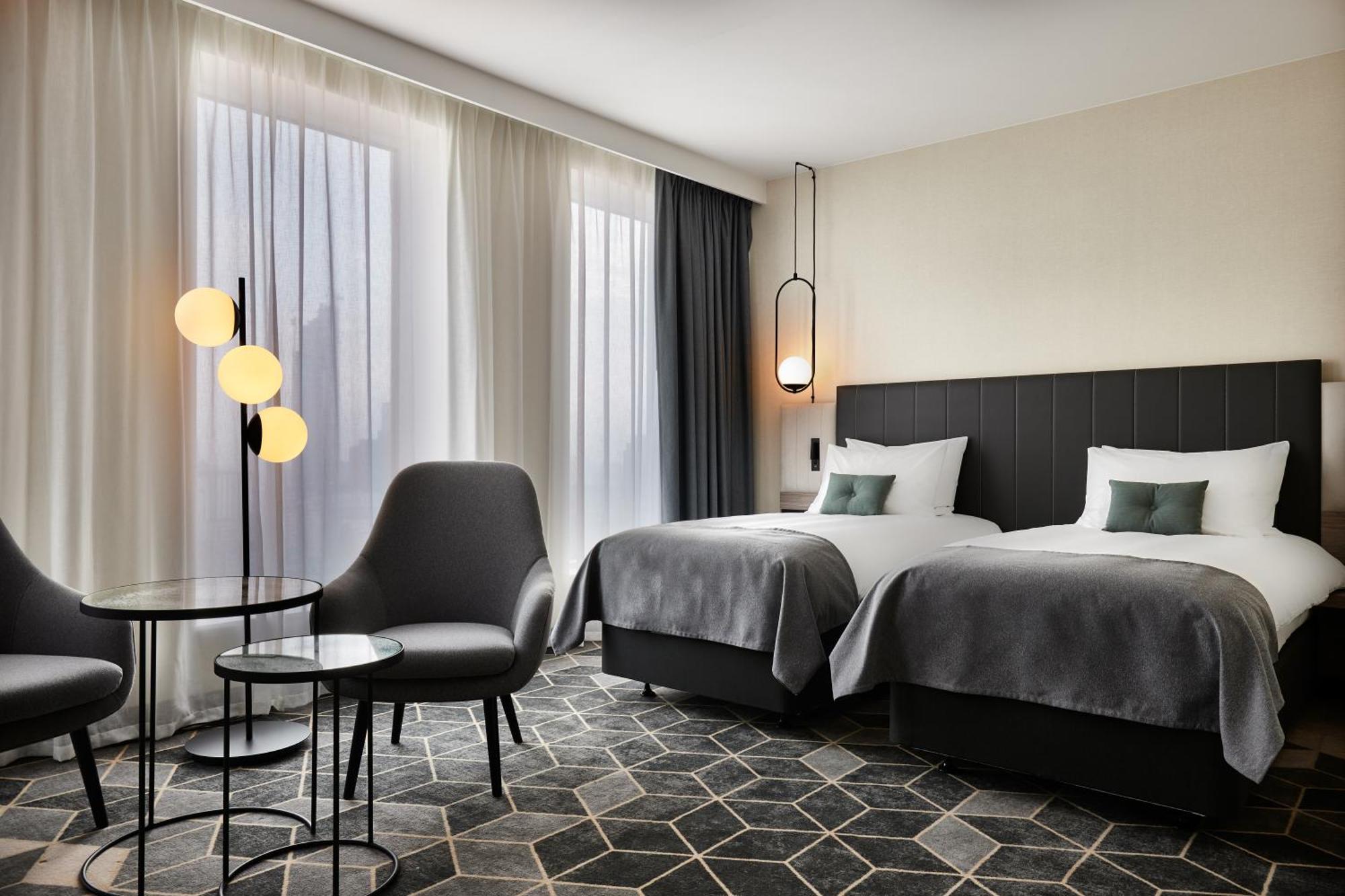Crowne Plaza - - The Hub By Ihg Hotel