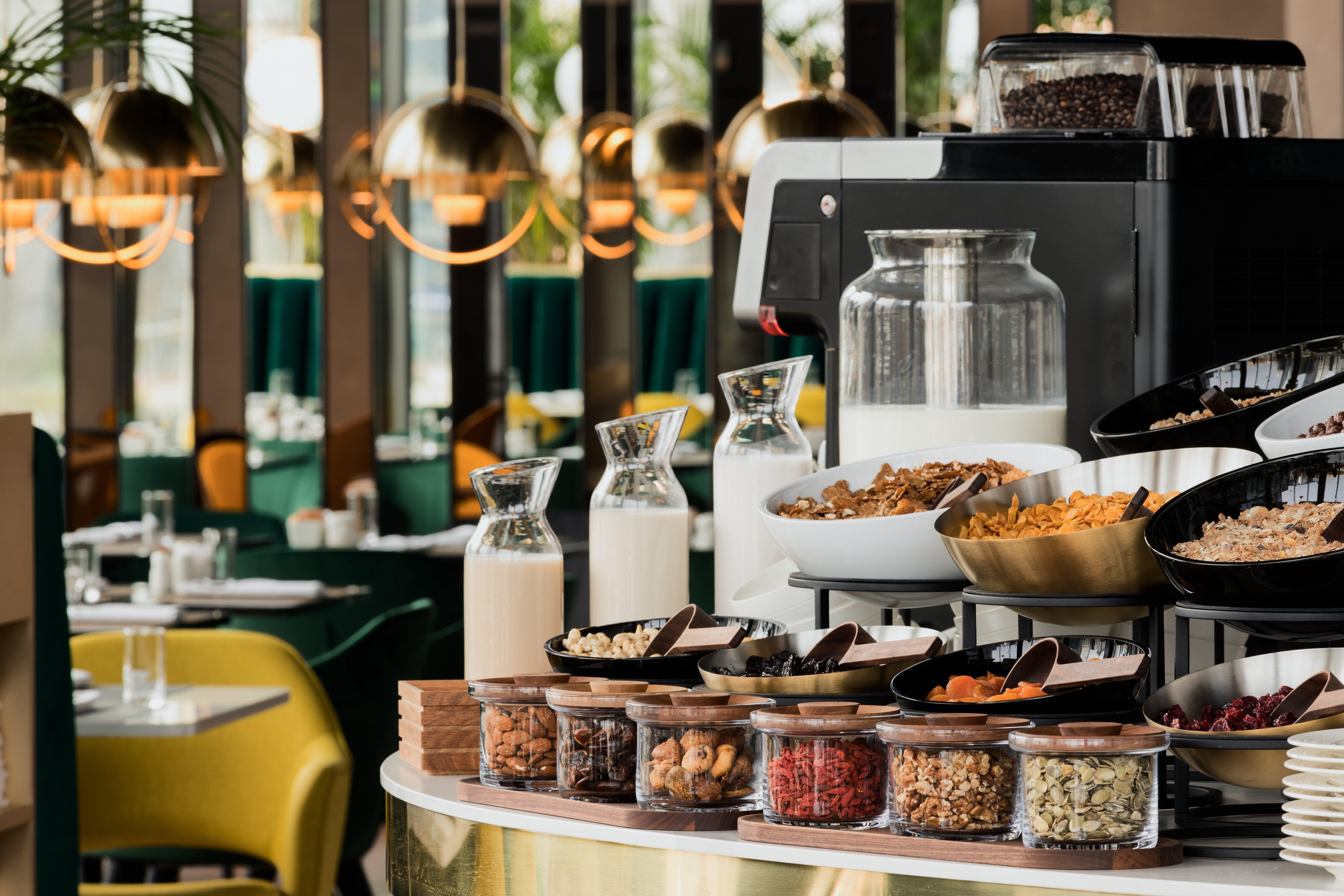 Hotel Crowne Plaza - - The Hub By Ihg