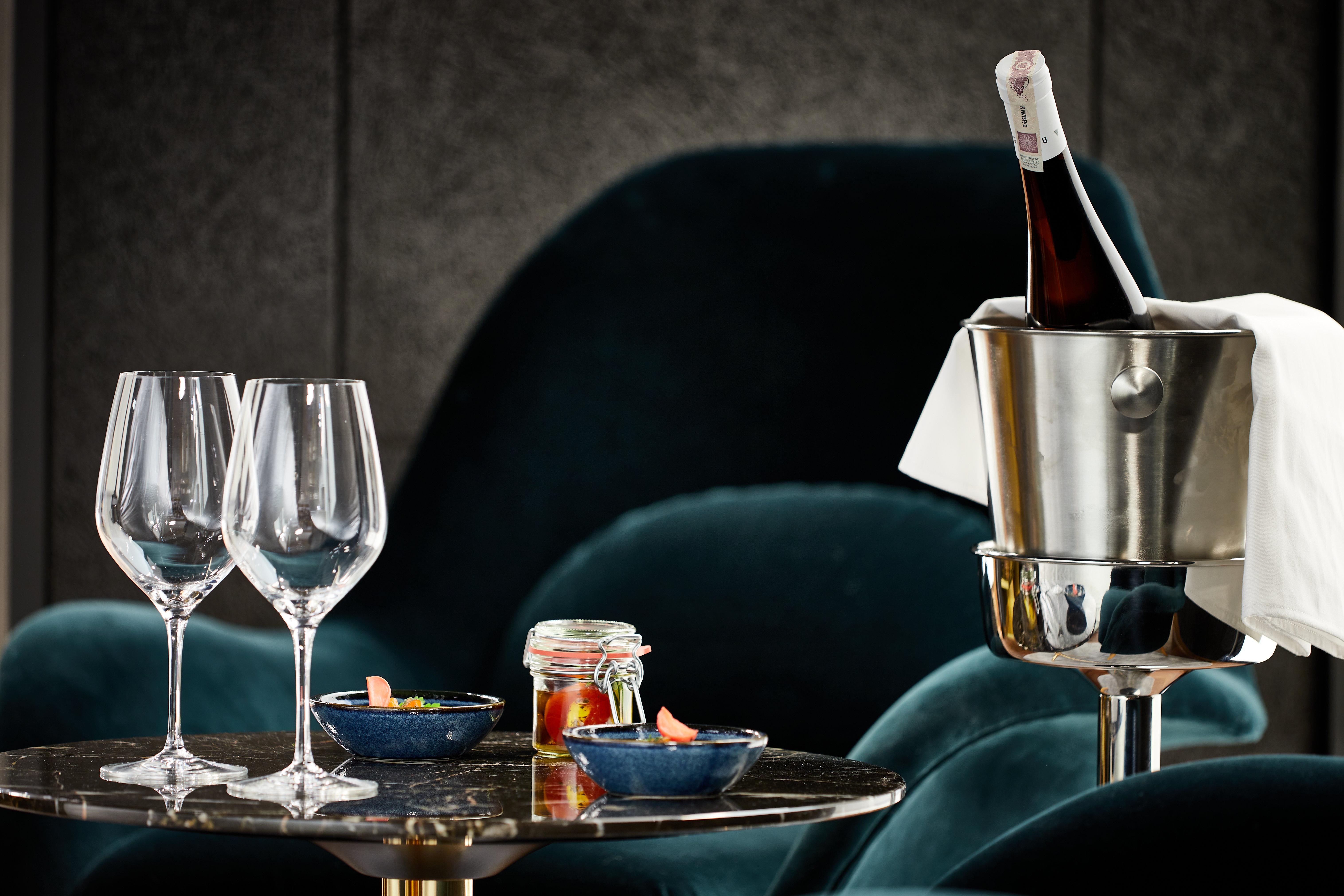 Crowne Plaza - - The Hub By Ihg Hotel 4*