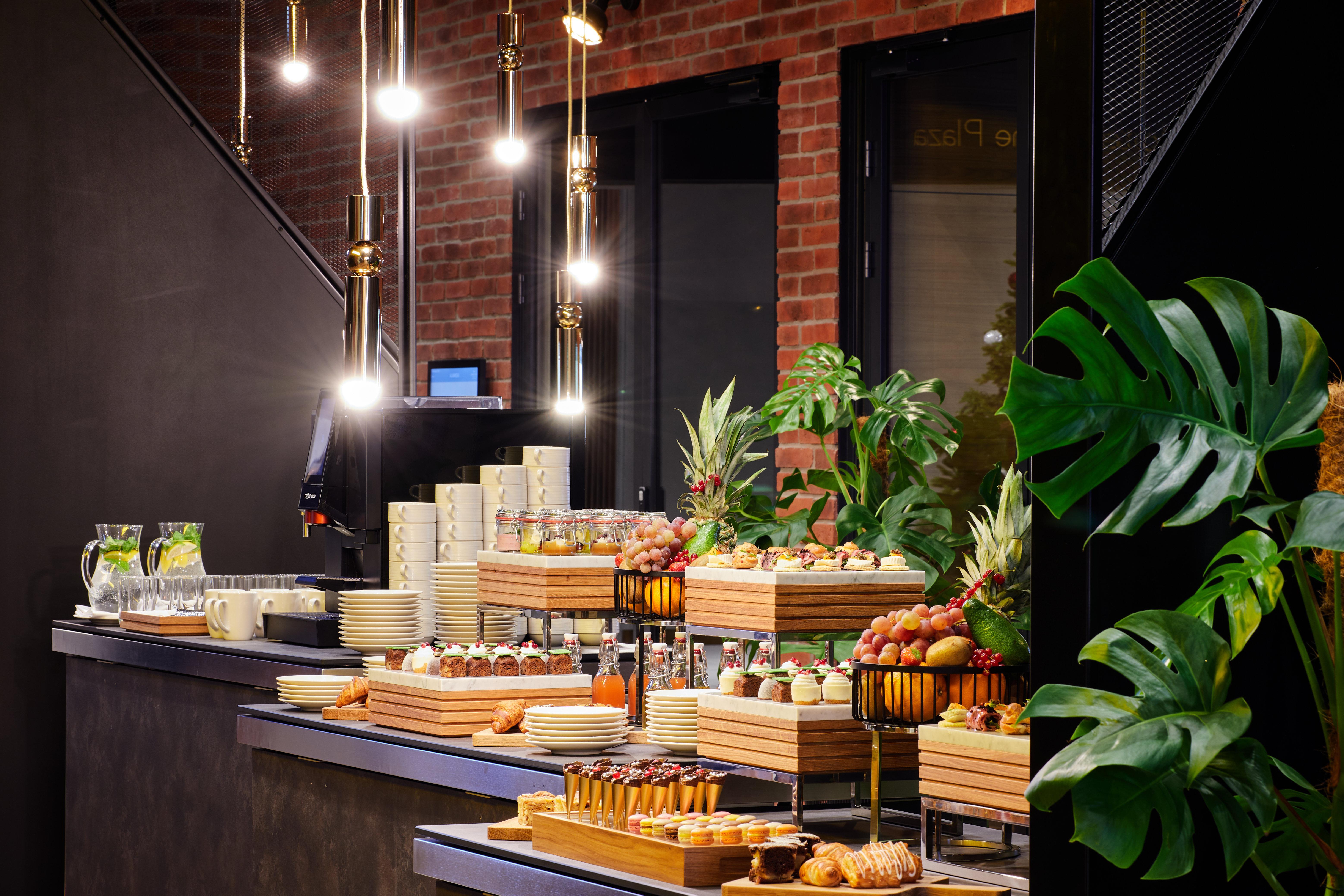 Hotel Crowne Plaza - - The Hub By Ihg 4*